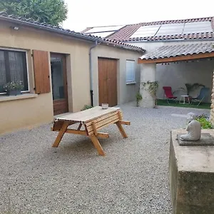 https://sci-la-malinoise.hotels-rhonealpes.com